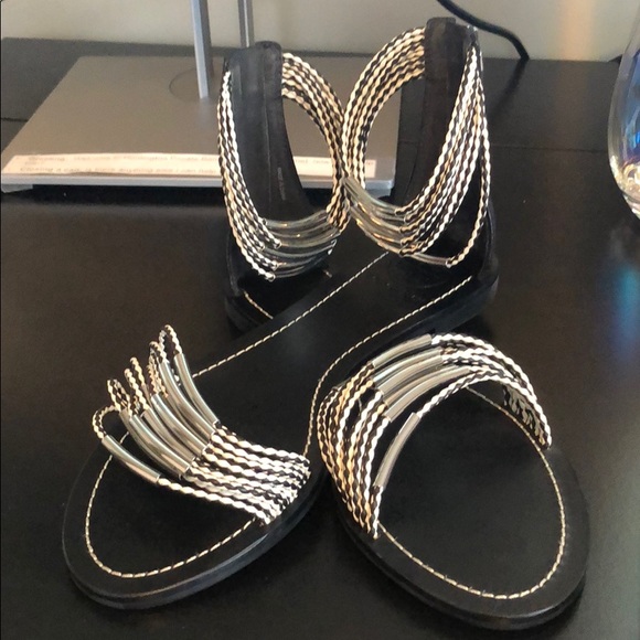 Tory Burch- zip up slides - Picture 4 of 9